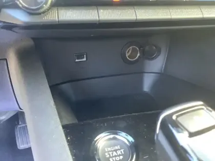 Photo 20 Peugeot 3008 BlueHDi 130ch S&S EAT8 Allure Pack