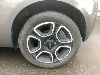 Photo 8 Fiat 500 MY22 1.0 70 ch Hybride BSG S/S Cult