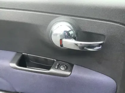 Photo 16 Fiat 500 MY22 1.0 70 ch Hybride BSG S/S Cult