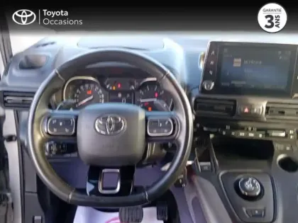 Photo 13 Toyota Proace  CITY Verso Medium 1.2 130 VVT-i Executive BVA RC22