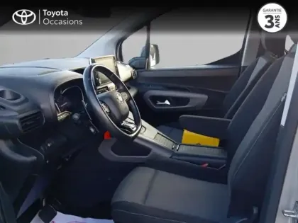 Photo 9 Toyota Proace  CITY Verso Medium 1.2 130 VVT-i Executive BVA RC22