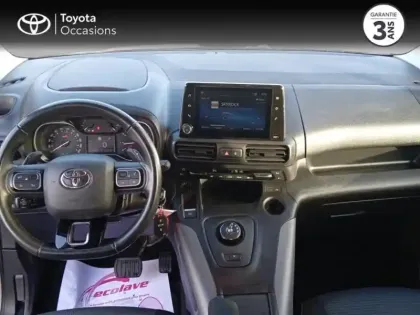 Photo 12 Toyota Proace  CITY Verso Medium 1.2 130 VVT-i Executive BVA RC22