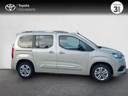 Photo 5 Toyota Proace  CITY Verso Medium 1.2 130 VVT-i Executive BVA RC22
