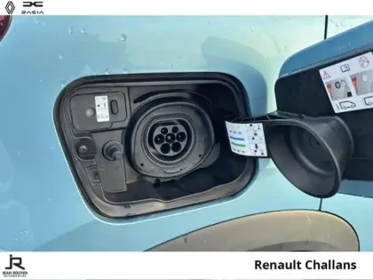 Photo 13 Renault Captur  1.6 E-Tech Plug-in 160ch Intens