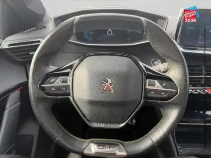 Photo 11 Peugeot 208  e- 136ch GT