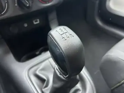 Photo 9 Citroën C3  PureTech 82ch Feel