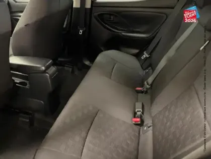 Photo 10 Toyota Yaris  116h Design 5p MC24