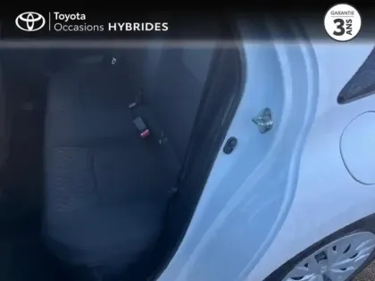 Photo 6 Toyota Yaris  116h Dynamic 5p MY22
