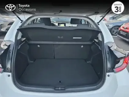 Photo 7 Toyota Yaris  116h Dynamic 5p MY22