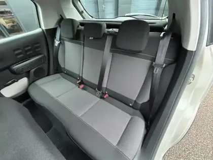 Photo 8 Citroën C3  1.2 PureTech 83ch S&S Feel 122-123g