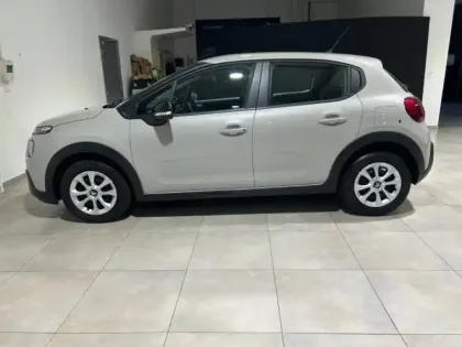 Photo 14 Citroën C3  1.2 PureTech 83ch S&S Feel 122-123g