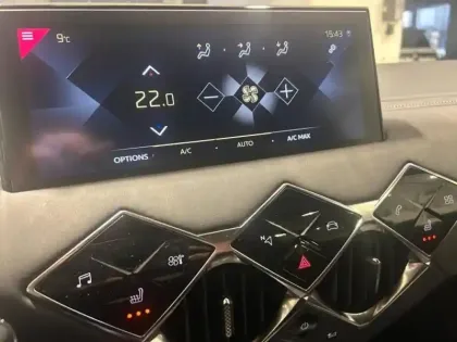 Photo 12 DS DS 3  Crossback PureTech 155ch Grand Chic Automatique
