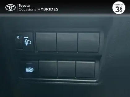 Photo 9 Toyota Yaris  116h Design 5p MC24