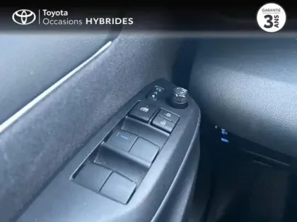 Photo 10 Toyota Yaris  116h Design 5p MC24