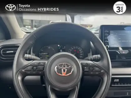 Photo 11 Toyota Yaris  116h Design 5p MY22