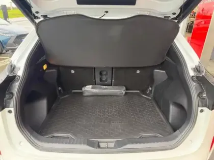 Photo 10 Toyota Yaris  Cross 116h Trail AWD-i MY22