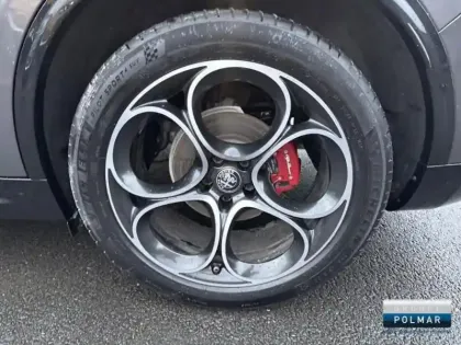 Photo 12 Alfa Romeo Stelvio  2.2 Diesel 160ch Veloce AT8