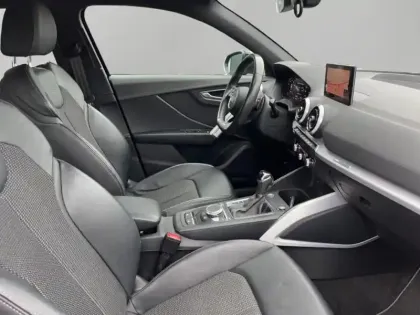 Photo 14 Audi Q2  35 TFSI 150ch  S line S tronic 7