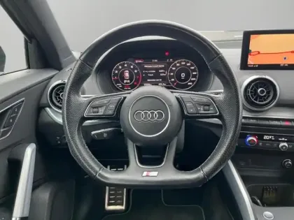 Photo 11 Audi Q2  35 TFSI 150ch  S line S tronic 7