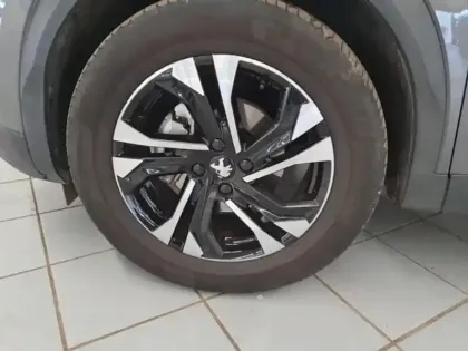 Photo 8 Peugeot 2008  1.2 PureTech 130ch S&S Allure EAT8