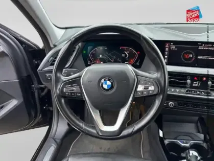 Photo 11 BMW Serie 1 Série 1 118dA 150ch Luxury