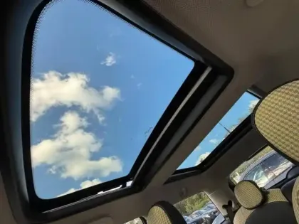 Photo 8 Mini Mini  Cooper SE 184ch Edition Camden BVA 5CV