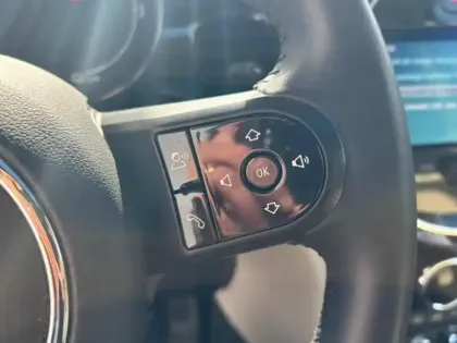 Photo 5 Mini Mini  Cooper SE 184ch Edition Camden BVA 5CV