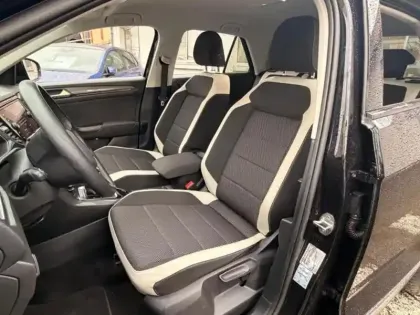 Photo 12 Volkswagen T-roc  1.5 TSI EVO 150ch Carat DSG7 S&S