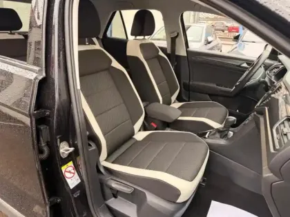 Photo 5 Volkswagen T-roc  1.5 TSI EVO 150ch Carat DSG7 S&S