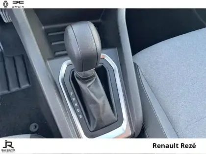 Photo 5 Renault Clio  1.6 E-Tech 145ch full hybrid Evolution - 24