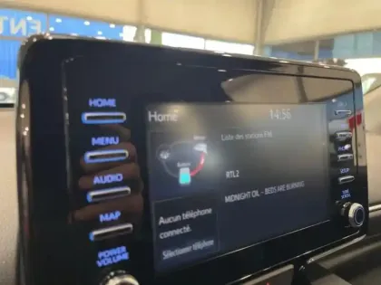 Photo 10 Toyota Yaris  116h Dynamic 5p MY22