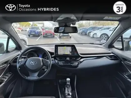 Photo 7 Toyota C-HR  122h Distinctive 2WD E-CVT