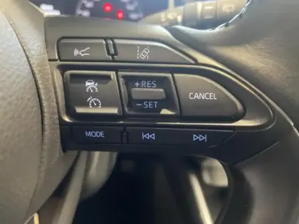 Photo 6 Toyota Yaris  116h Dynamic 5p MY22