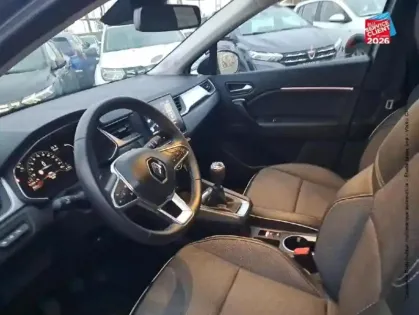 Photo 14 Renault Captur  1.3 TCe 140ch FAP Intens -21