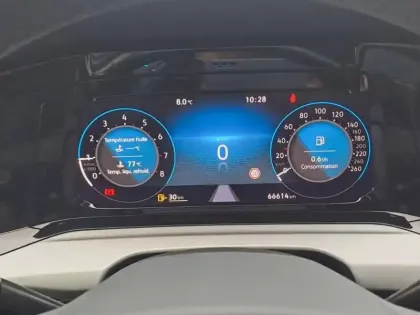 Photo 10 Volkswagen Golf  1.0 TSI OPF 110ch Life Plus