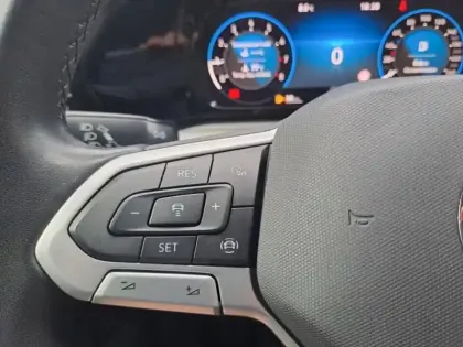 Photo 13 Volkswagen Golf  1.0 TSI OPF 110ch Life Plus