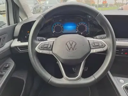 Photo 9 Volkswagen Golf  1.0 TSI OPF 110ch Life Plus