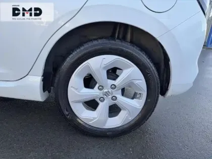 Photo 13 Suzuki Swift  1.2 Hybrid 83ch Privilège