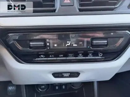 Photo 7 Suzuki Swift  1.2 Hybrid 83ch Privilège