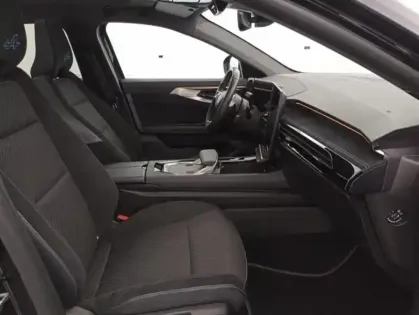 Photo 8 Renault Austral  1.2 E-Tech full hybrid 200ch Techno esprit Alpine - 24