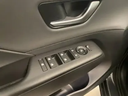 Photo 7 Hyundai Kona  1.6 GDi 129ch Hybrid Creative DCT-6