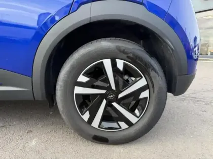 Photo 8 Opel Mokka  1.2 Turbo Hybrid 136ch Edition e-DCT6