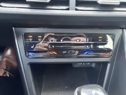 Photo 14 Volkswagen Polo  1.0 TSI 95ch Style DSG7