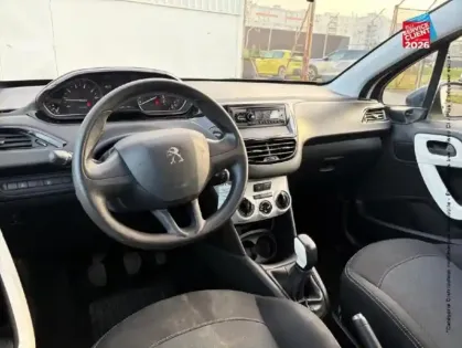 Photo 14 Peugeot 208  1.2 PureTech 68ch E6.c Like 5p