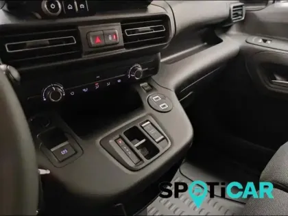 Photo 11 Peugeot Partner  M 800kg Electrique 136ch Batterie 54 kWh Pack Premium Connect