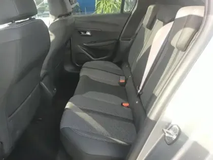 Photo 9 Peugeot 208  1.2 Hybrid 110ch Allure e-DCS6