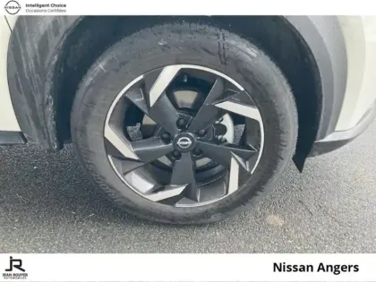 Photo 13 Nissan Juke  1.6 Hybrid 143ch N-Connecta