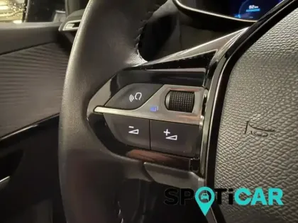 Photo 11 Peugeot 208  e- 136ch Allure Pack