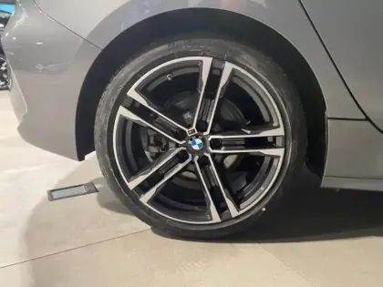 Photo 9 BMW Serie 1 Série 1 118dA 150ch M Sport