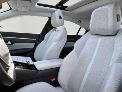 Photo 25 Peugeot 508  BlueHDi 130ch S&S Allure Business EAT8